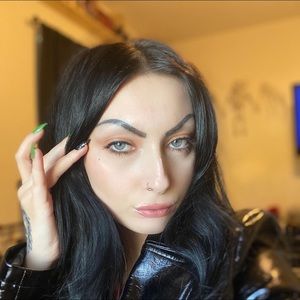 Meet your Posher, Jurnee